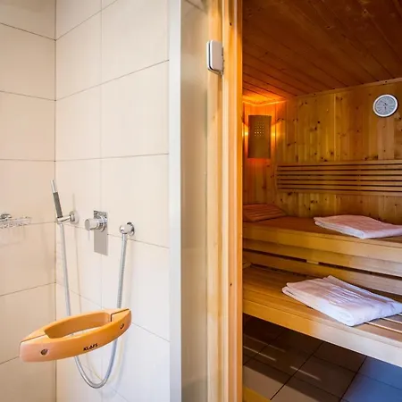 Restaurant Hotel L'Arnsbourg Hotel Baerenthal