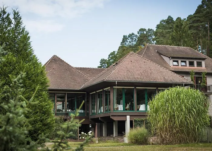 Restaurant L'arnsbourg Hotel Baerenthal